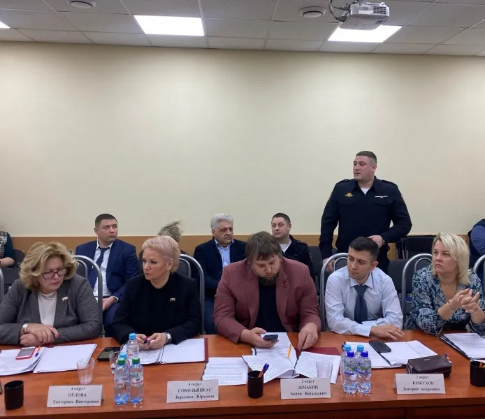 Члены Общественного совета при УВД по ЮВАО приняли участие в отчетах начальников территориальных отделов перед муниципалитетом